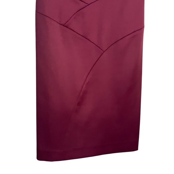Jones Wear Dress Burgundy Sleeveless Jeweled Neckline Sheath Career Women's - Picture 3 of 5